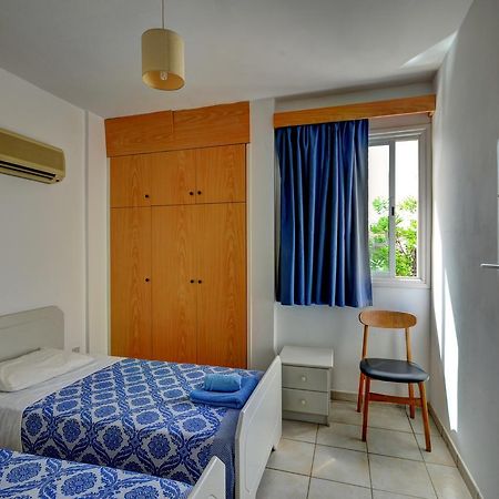 Renos Apartments Polis Extérieur photo